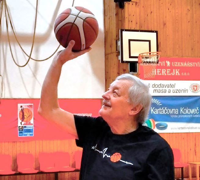 Petr Čeněk pro Trenérský zpravodaj vyzpovídal našeho hlavního trenéra Jindřicha Svojanovského