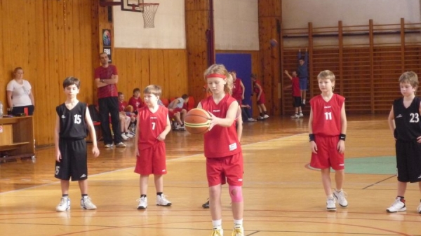 U11 