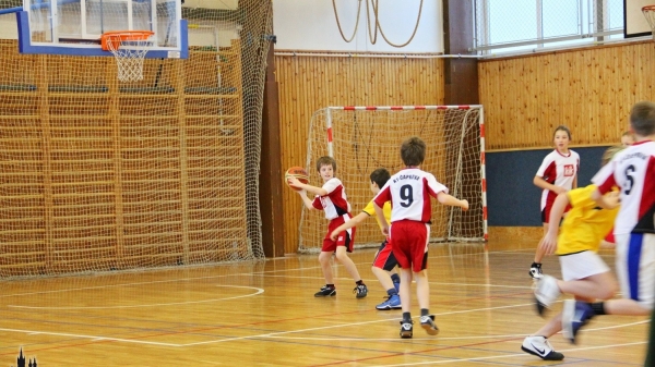 Mikulášský turnaj ZŠ 2013  3.- 4. třídy