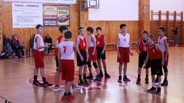 U13