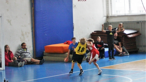 Klatovský mix U10 vítězí v Holýšově!
