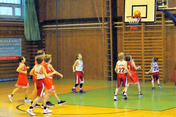 Střelecky se prosadil i Honzík Šlof (roč.2011) hrající s č.25 na dresu.