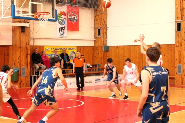 Ilustrační foto z utkání finálové skupiny ligy U17 Klatovy - Chomutov.