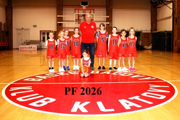 Tým budoucnosti - dívky vám přeje krásné Vánoce a šťastný rok 2026.