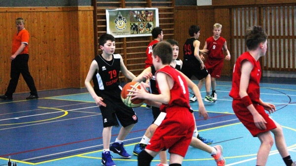 362 fotopostřehů z Easter Cupu