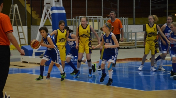 Národní finále 2015 - Basket Slovanka - BK Strakonice