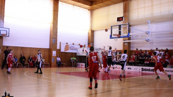 MČR  U13  BK Pardubice - BK Sojky Pelhřimov o 1.místo